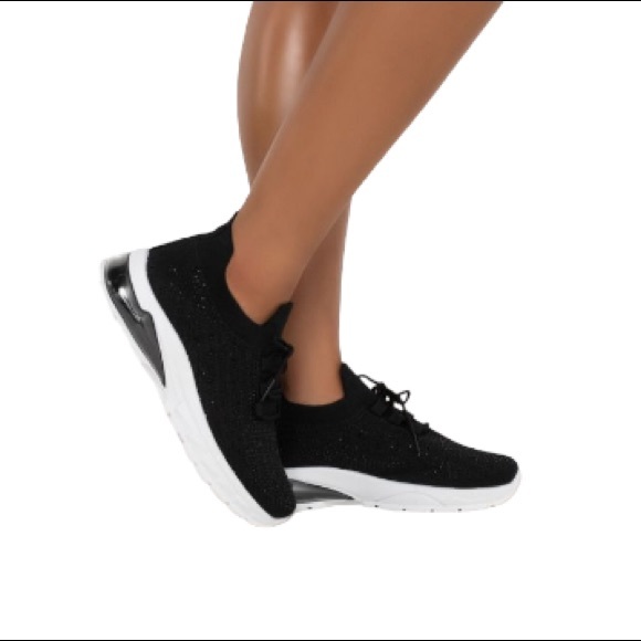 Azalea Wang Black & White Rhinestone Sock Retro Fashion Sneakers - Picture 3 of 7